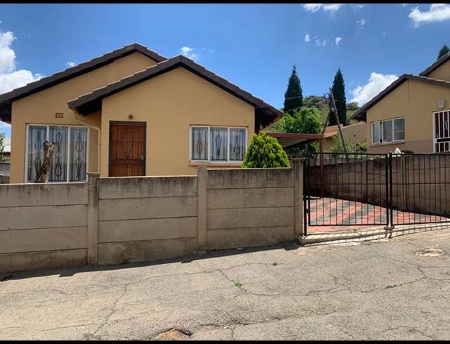 2 BEDROOM HOUSE FOR SALE IN NATURENA